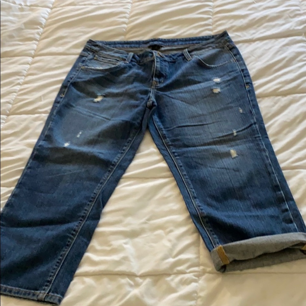 Capri jeans
